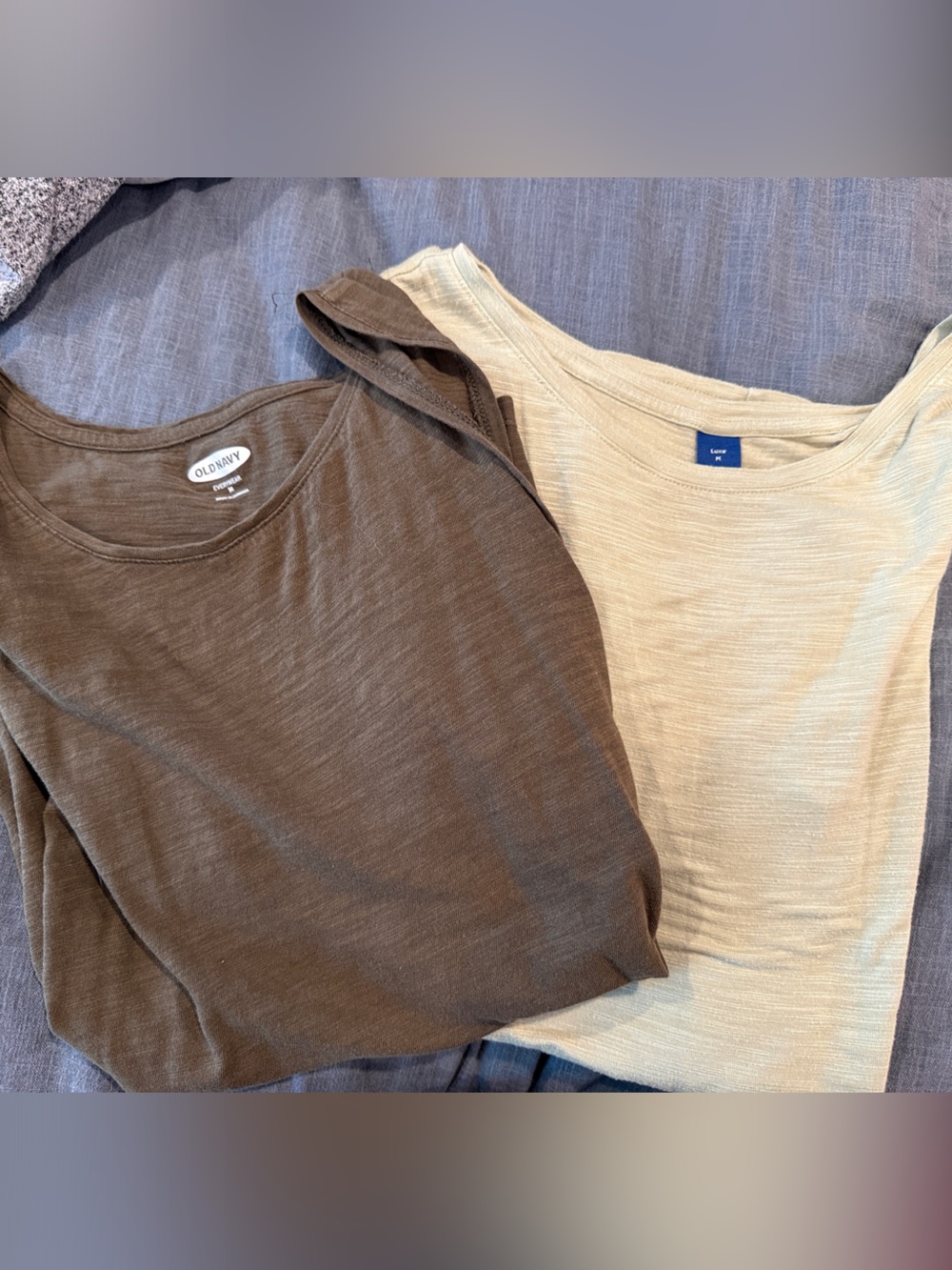 Old Navy Women's Olive Green and Light Green Tank Top